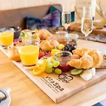 Chalet Vitaspa - Whirlpool & Sauna Privatspa Pegnitz
