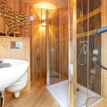 Vitaspa - Whirlpool & Sauna Privatspa Σαλέ