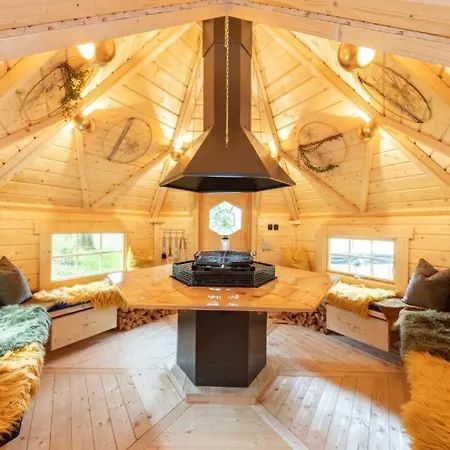 Chalet Vitaspa - Whirlpool & Sauna Privatspa Pegnitz