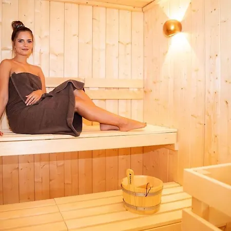 Vitaspa - Whirlpool&sauna Privatspa * Pegnitz