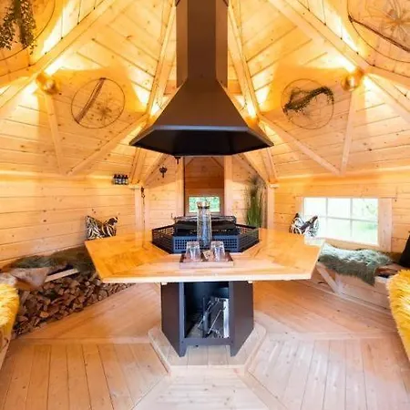 Chalet Vitaspa - Whirlpool & Sauna Privatspa Pegnitz